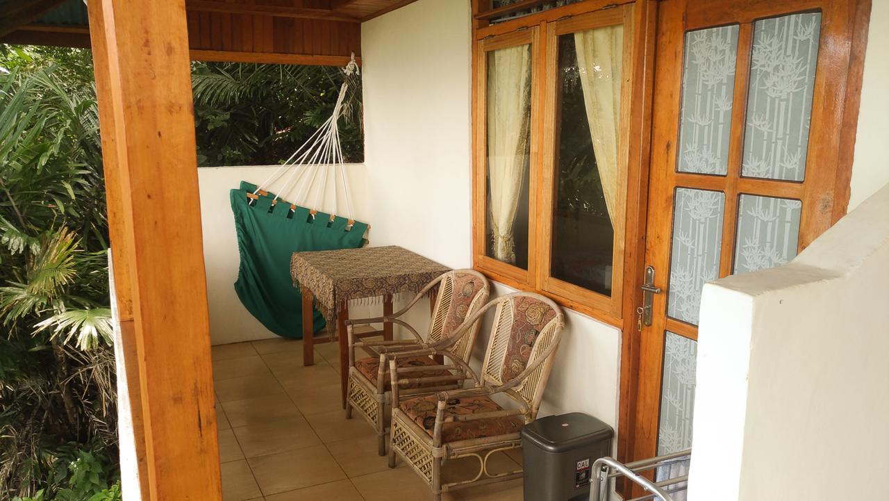 Panorama Backpackers Hotell Bunaken Eksteriør bilde